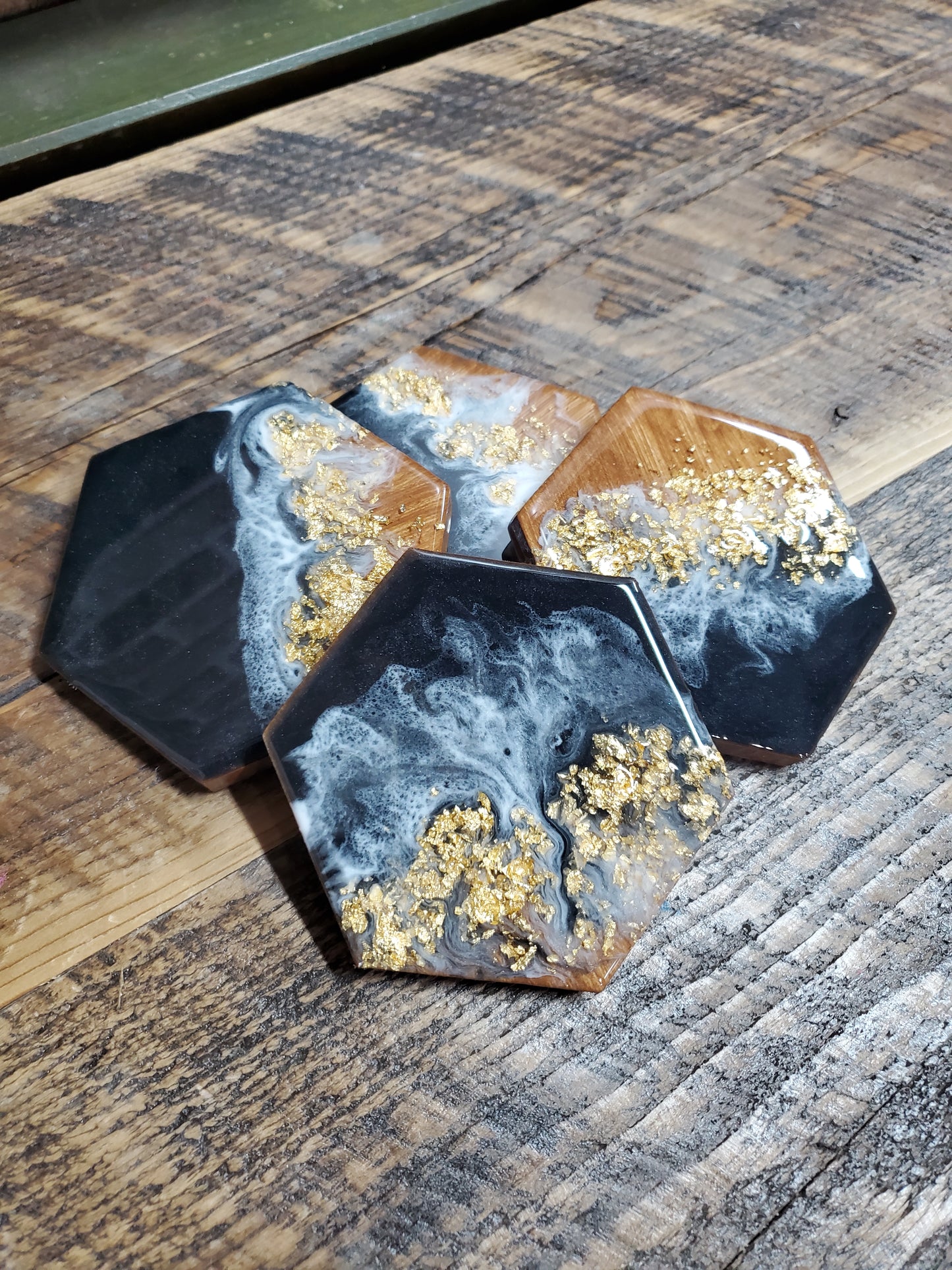 11/14/25 (6:30PM) Resin Art Workshop!