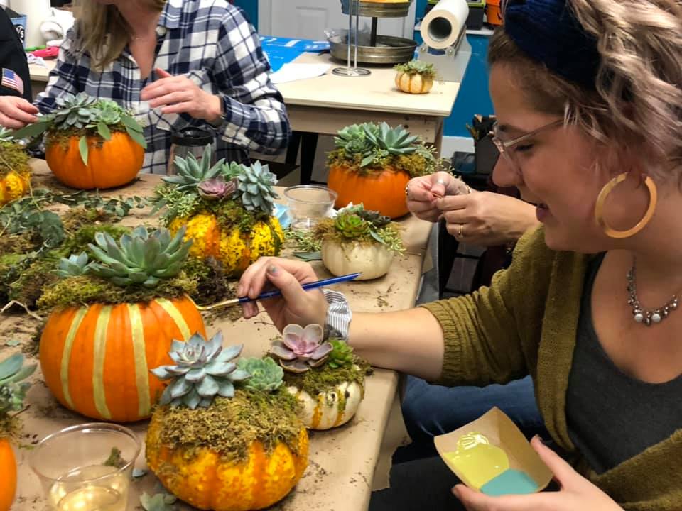 10/15/25 (6:30PM) Live Pumpkin Planters