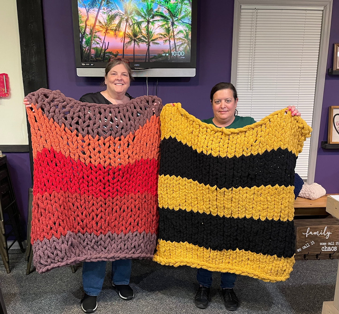 04/25/2026 (1:00PM) Hand Knitting - Patriotic Blankets