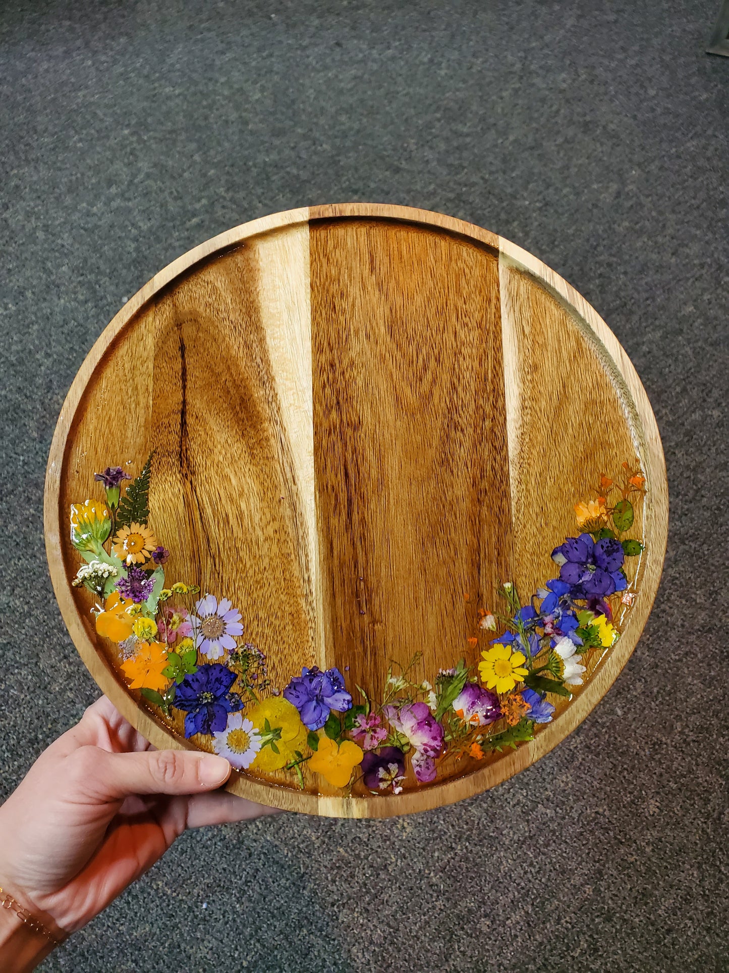 10/30/2025 (6:30pm) Dried Flower Resin Projects!