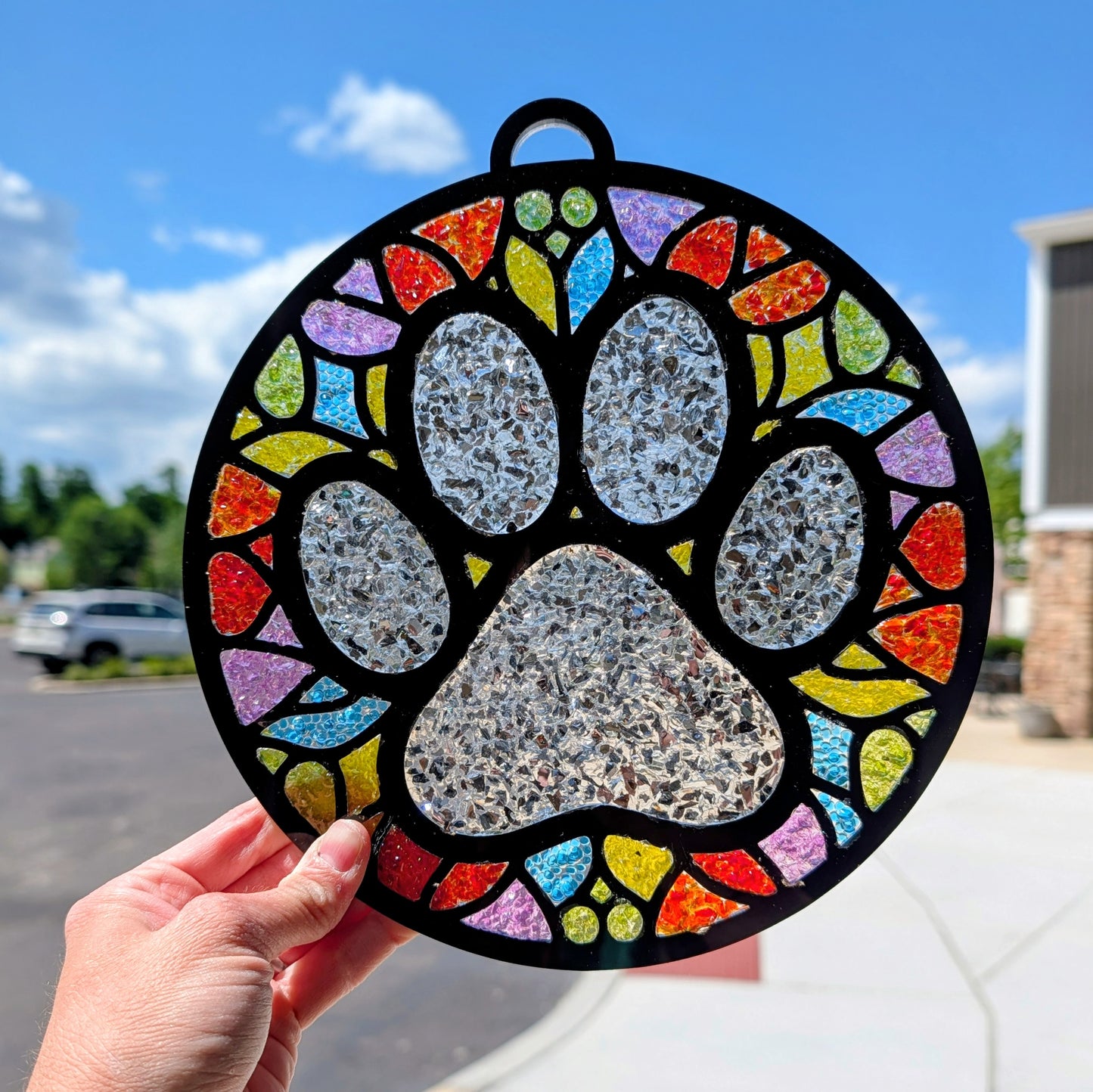 08/19/2026 (6:30 pm) Crushed Glass Resin Suncatchers