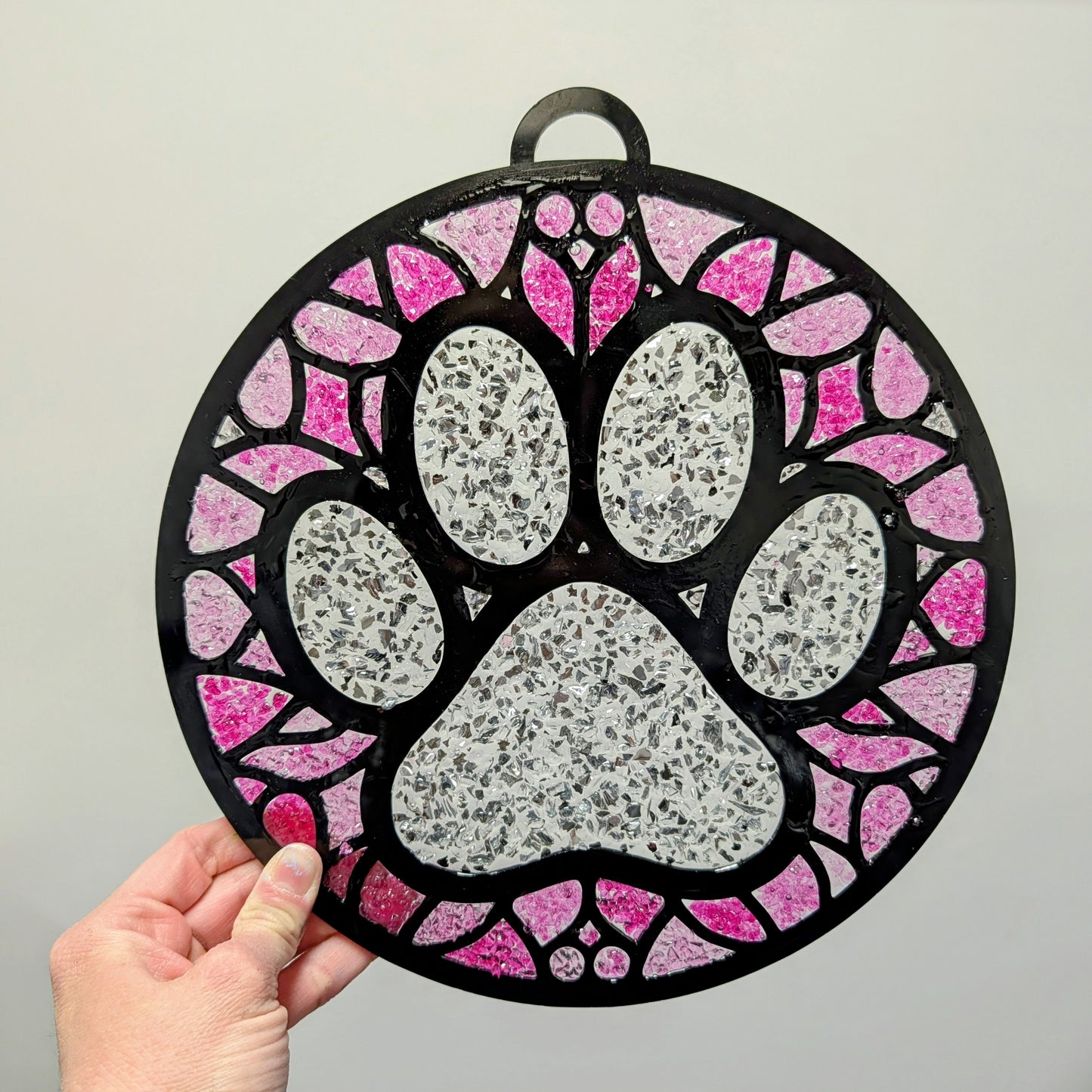 05/06/2026 (6:30 pm) Crushed Glass Resin Suncatchers