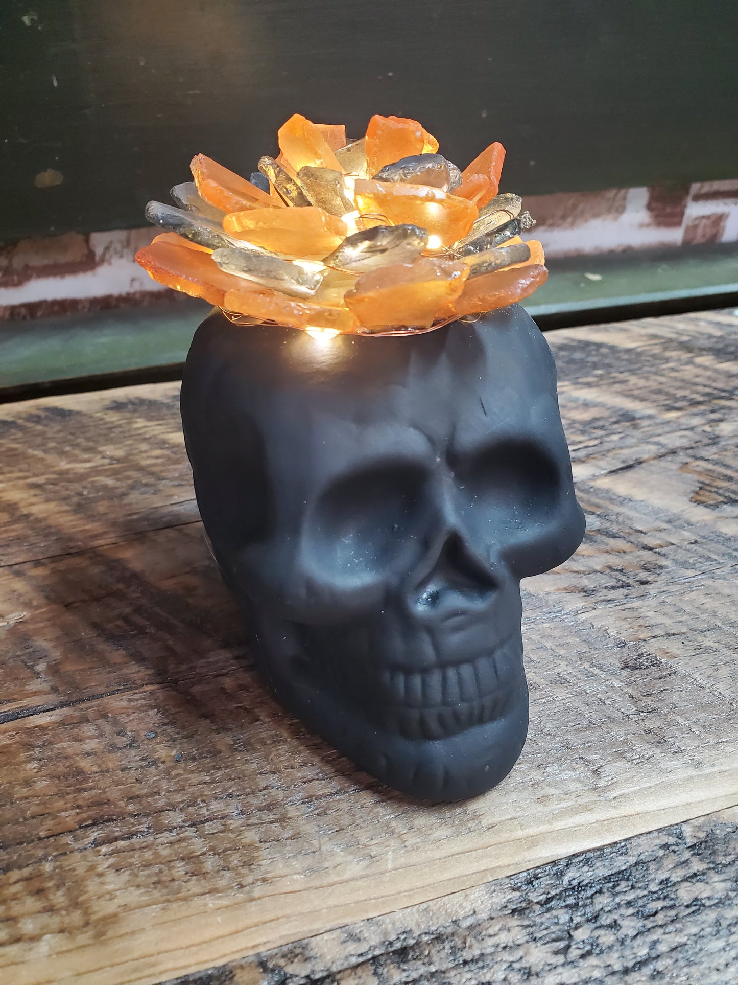10/02/25 (6:30-8:30pm) All Things Spooky Sea Glass Trees (Off-Site - White Horse)
