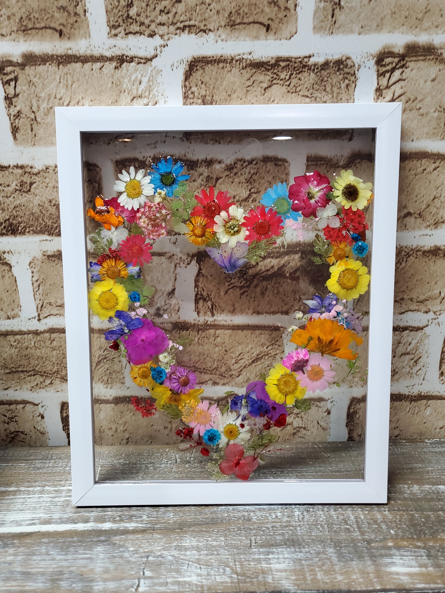 08/11/2026 (6:30 pm) Dried Flower Resin