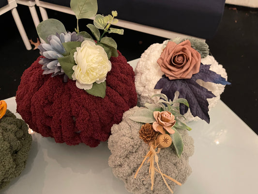 11/2/2025 (2pm) Chunky Yarn Pumpkins
