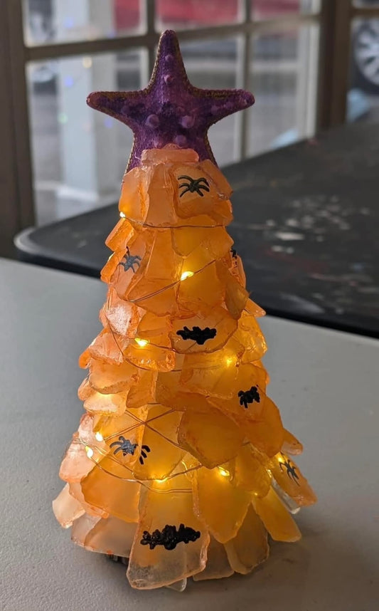 10/02/25 (6:30-8:30pm) All Things Spooky Sea Glass Trees (Off-Site - White Horse)