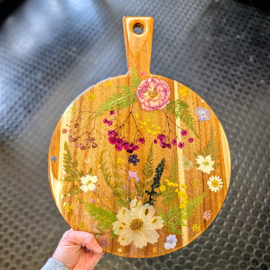 07/09/2026 (6:30 pm) Dried Flower Resin
