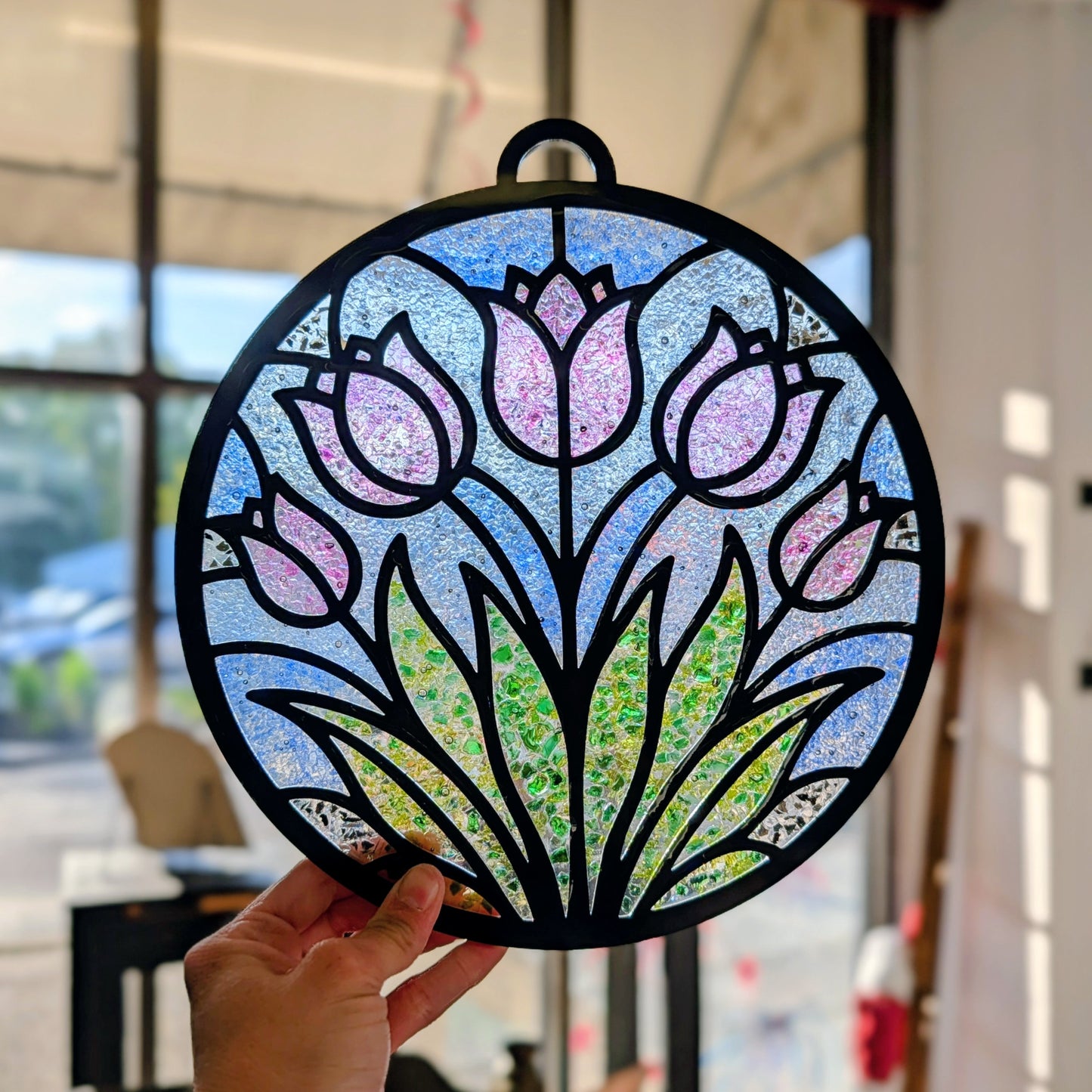06/05/2026 (6:30 pm) Crushed Glass Resin Suncatchers