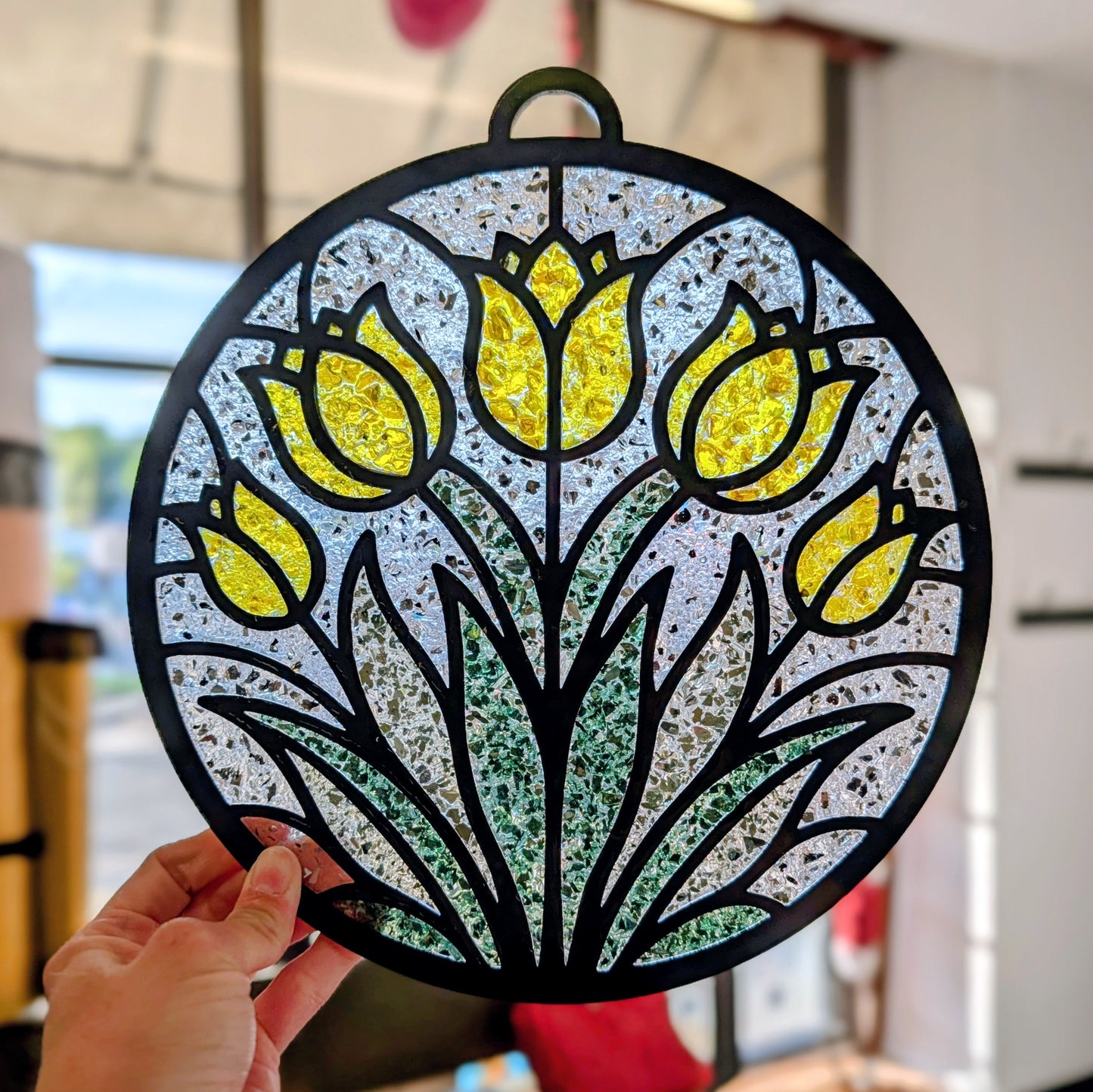 06/05/2026 (6:30 pm) Crushed Glass Resin Suncatchers