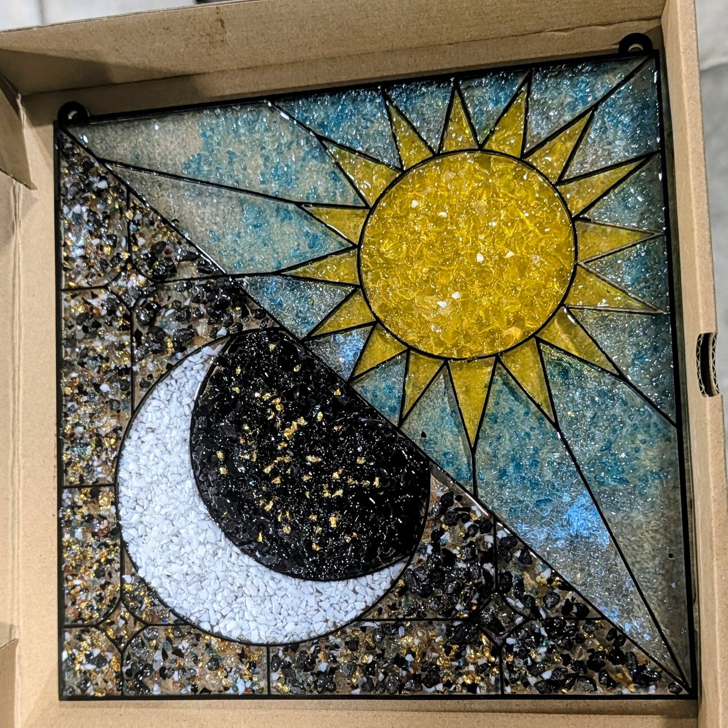 10/02/2026 (6 - 8 pm) Valenzano Night Out - Crushed Glass Suncatchers(OFFSITE)