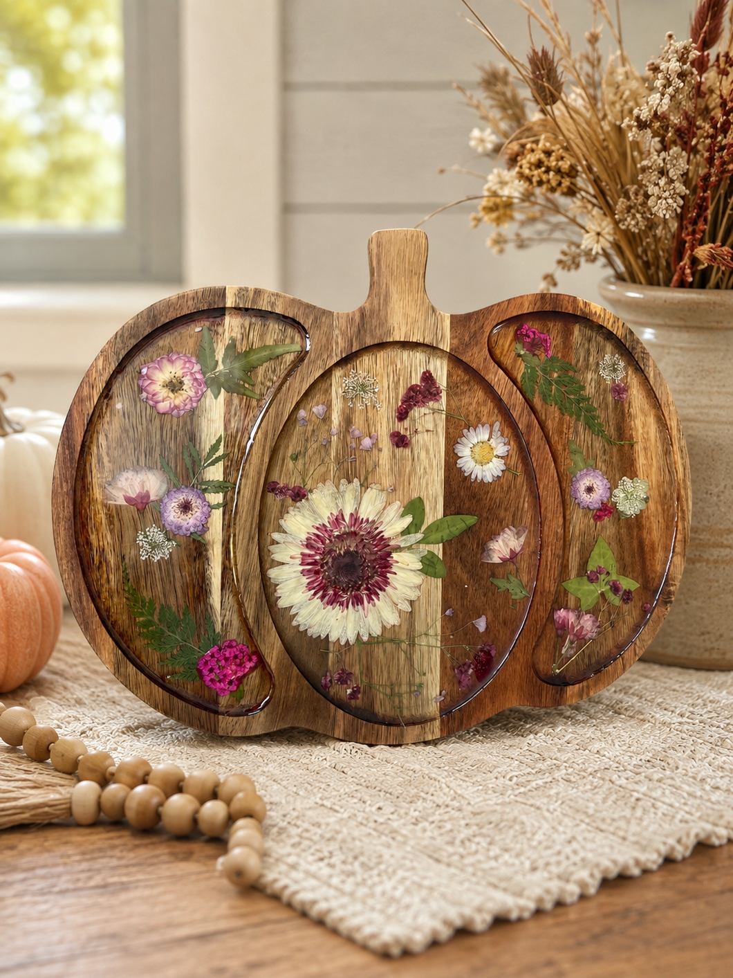 09/30/2026 (6:30 pm) Dried Flower Resin
